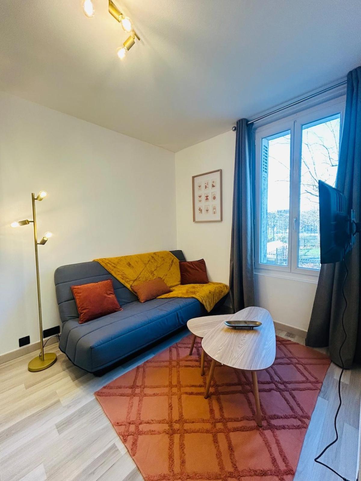 Appartement Charmant Proche Gare Τουρ Εξωτερικό φωτογραφία